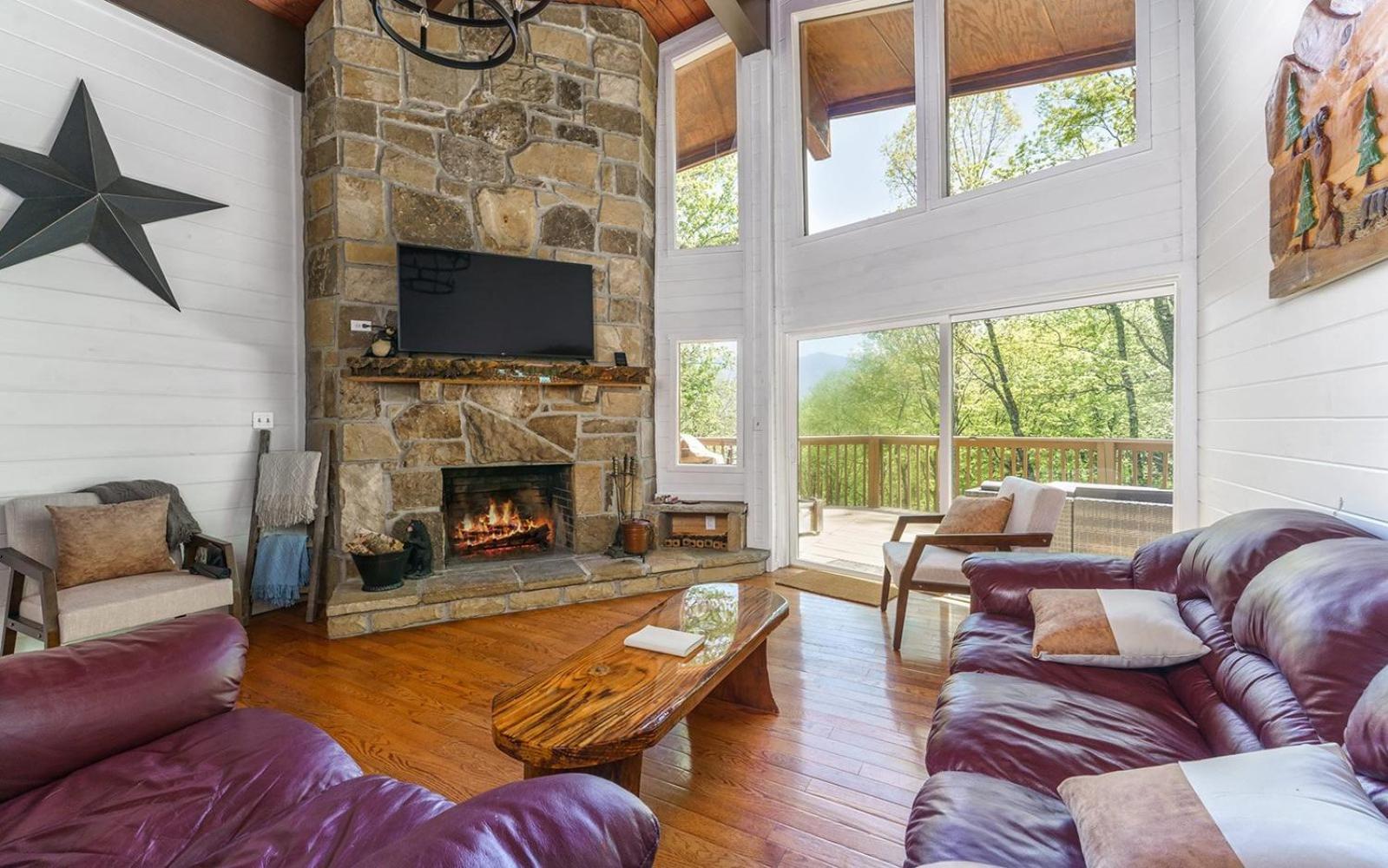 Grand Ole Chalet - Mt Viewsfireplacefirepitarcade Гатлінбург Екстер'єр фото